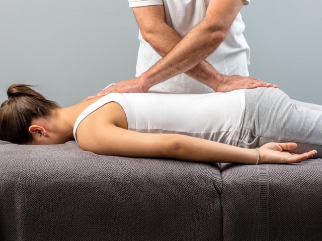 Tennis Elbow Treatment Chiropractor Bundall Near Me